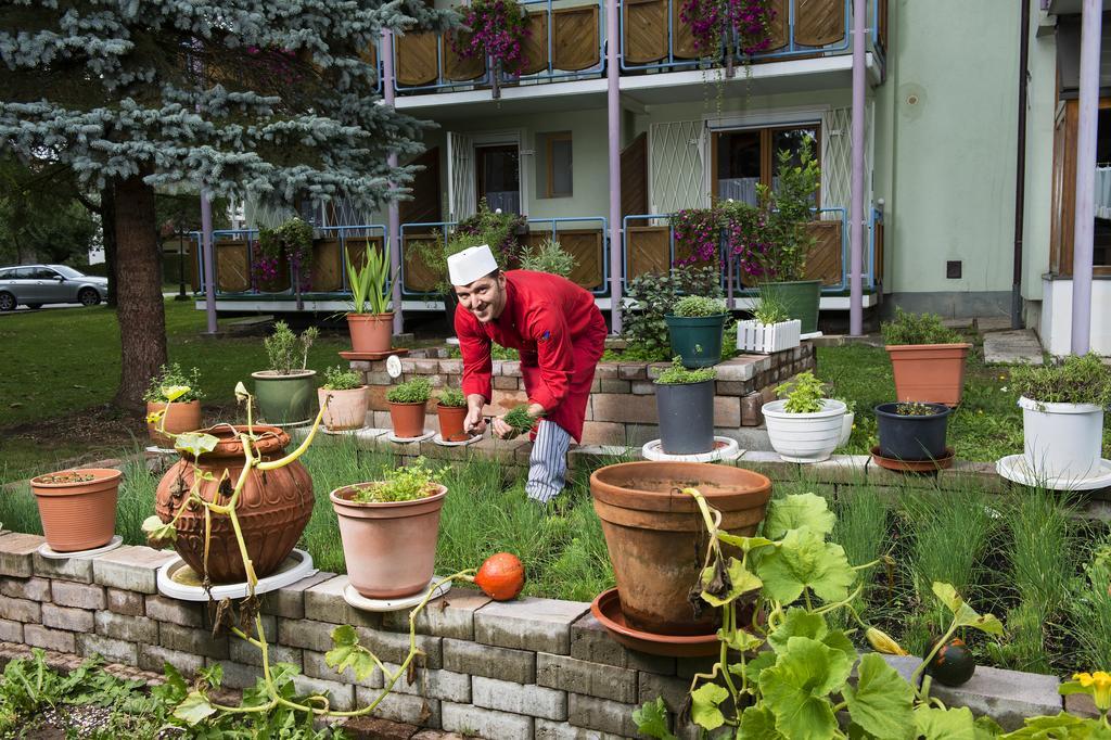 Golf-Tennis-Wellnesshotel Mori Sankt Kanzian am Klopeiner See Zewnętrze zdjęcie